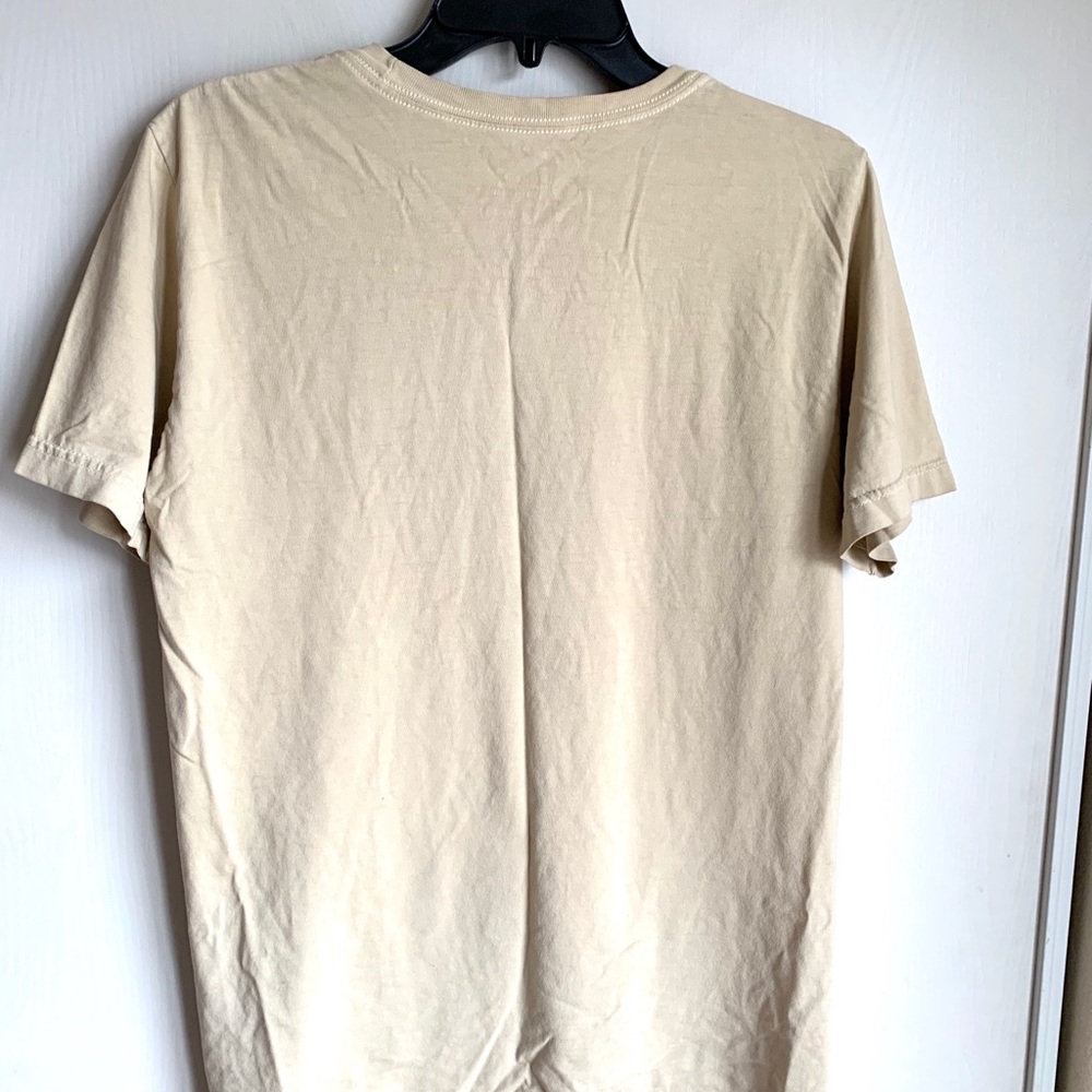 Nike top - Picture 3 of 3